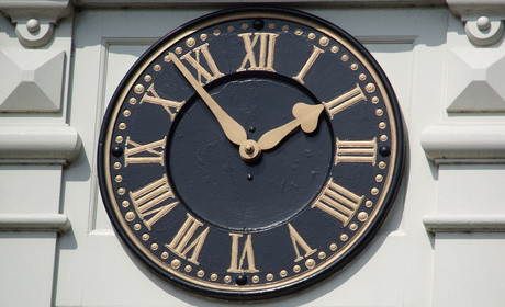 clock picture