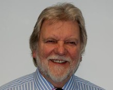 Headshot of John Bradshaw, retiring Johnston Press executive