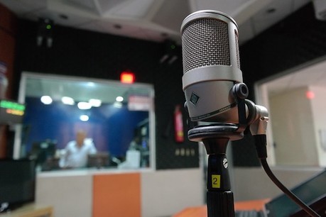 microphone studio radio 