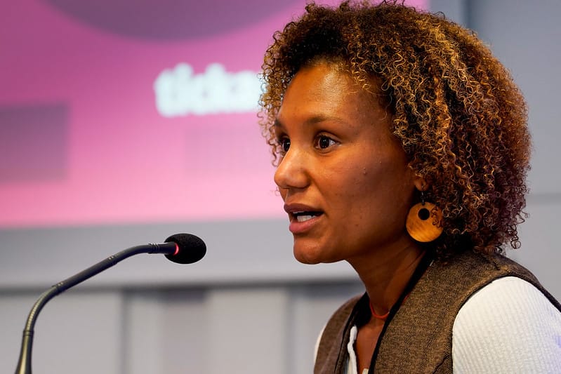 What do emerging journalists (really) think of the news industry?