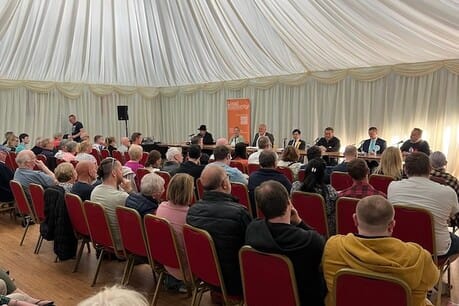 A two-person Substack newsletter got 550 people to turn up to local election events