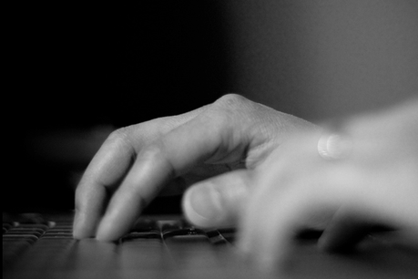 Russian newspaper editor-in-chief Dmitry Muratov receives Golden Pen of Freedom award