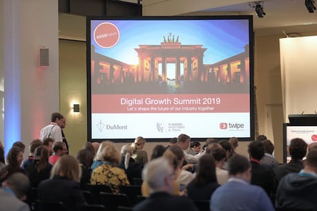 How can news organisations drive reader habits?