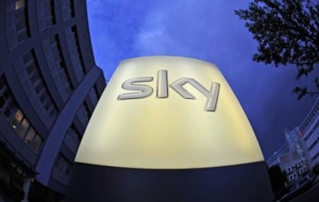 Hunt refers BSkyB bid to Competition Commission