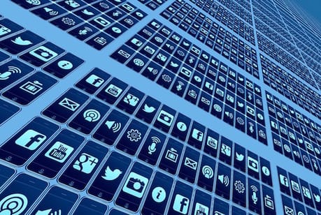 Report: Nearly a quarter of news articles include social media embeds