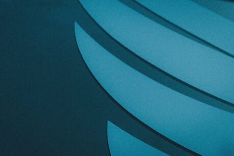 Which Twitter features are most useful for journalists?