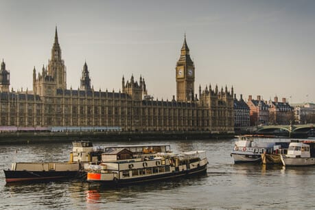 UK parliament told the media needs greater covid-19 data transparency