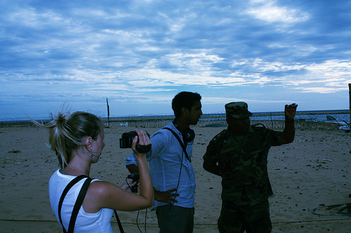 Gunaratne and Lindvall interview a military official